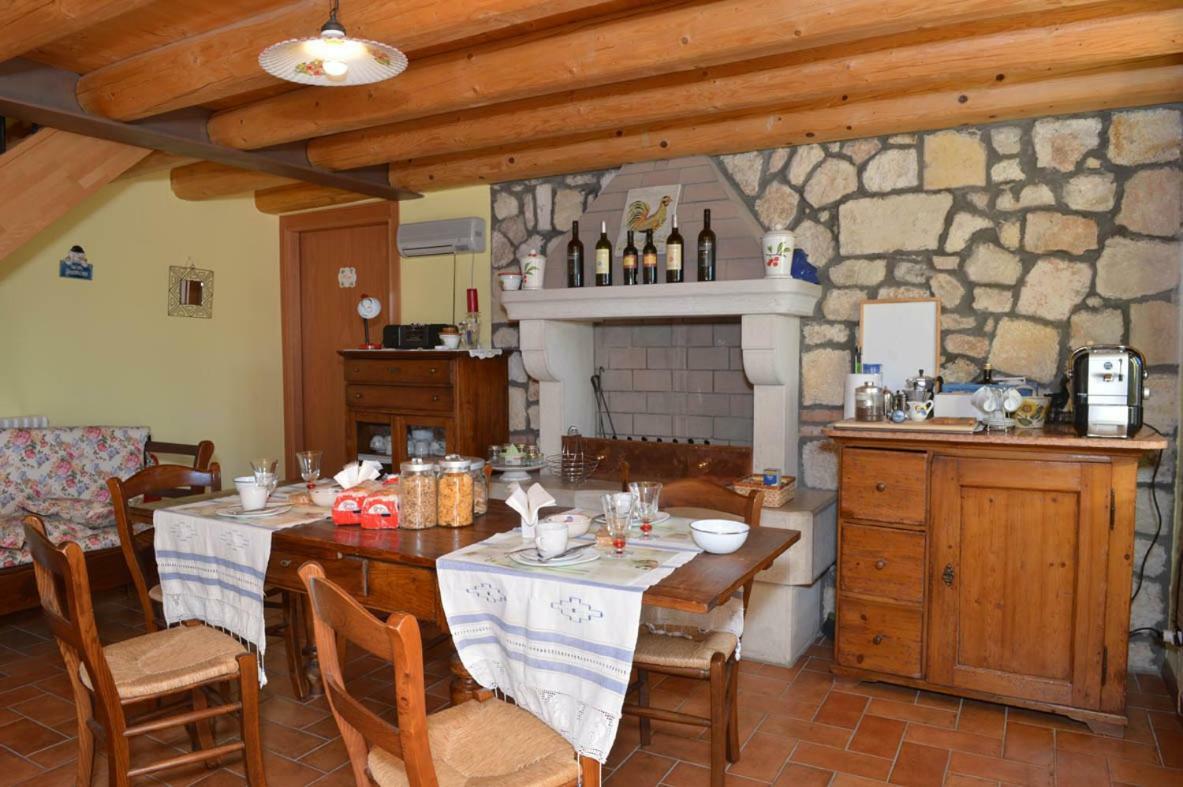 Relais Antica Corte Al Molino - Adults Only Неграр Екстериор снимка