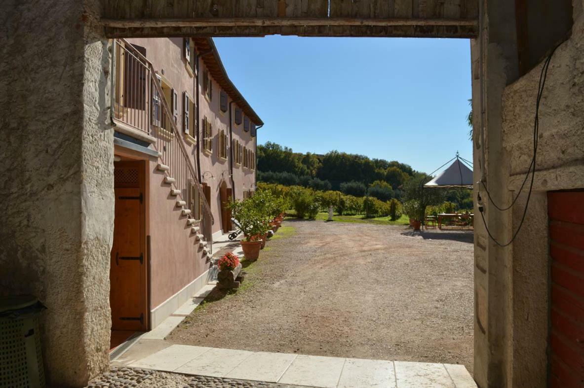 Relais Antica Corte Al Molino - Adults Only Неграр Екстериор снимка